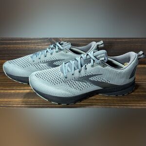 Brooks Revel 4 Men’s Size 12 Grey Athletic Sneakers